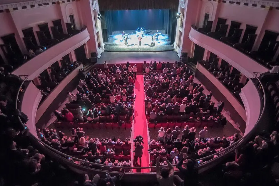 Uno spettacolo al Teatro Verdi di Sassari (foto ufficio stampa)