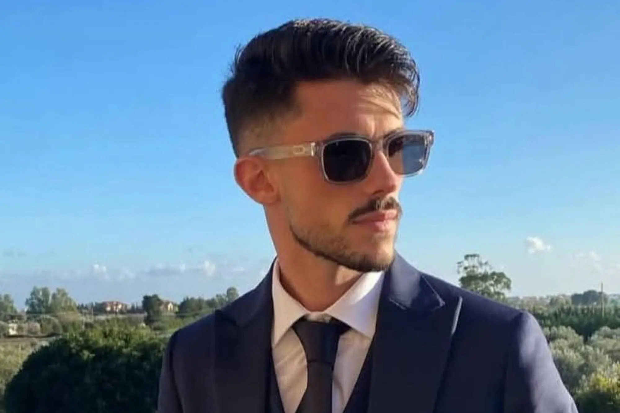 Un'immagine di Filippo Verterame postata sul profilo Facebook della madre Angela Giaquinta, 21 agosto 2025. E' morto nell'ospedale di Catanzaro, dov'era ricoverato, Filippo Verterame, il giovane di 22 anni ferito con una coltellata alla gola al culmine di una rissa avvenuta martedì scorso in località Le Cannella di Isola Capo Rizzuto. FACEBOOK ANGELA GIAQUINTA +++ ATTENZIONE: L'ANSA NON POSSIEDE I DIRITTI DI QUESTA FOTO CHE NON PUO' ESSERE PUBBLICATA SENZA L'AUTORIZZAZIONE DELLA FONTE DI ORIGINE CUI SI RINVIA +++ NPK +++
