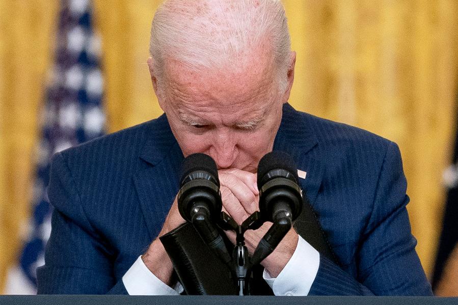 Biden in lacrime in diretta tv: “Non dimenticheremo, vi troveremo e ve la faremo pagare”