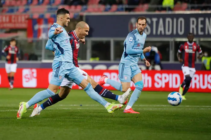 Un momento della partita d'andata (Ansa)