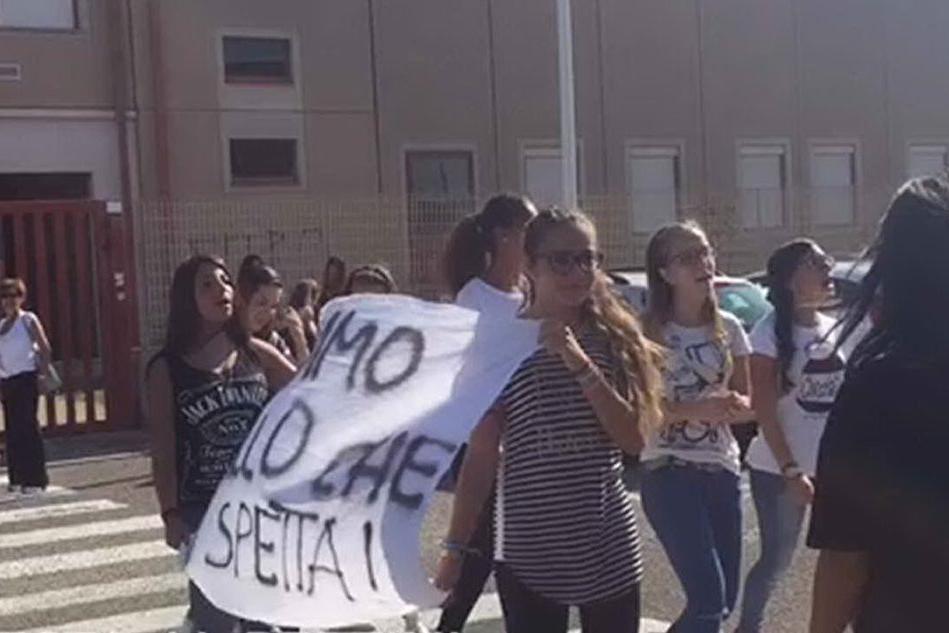 Scuola, a Cagliari proteste al Fois e al Pertini