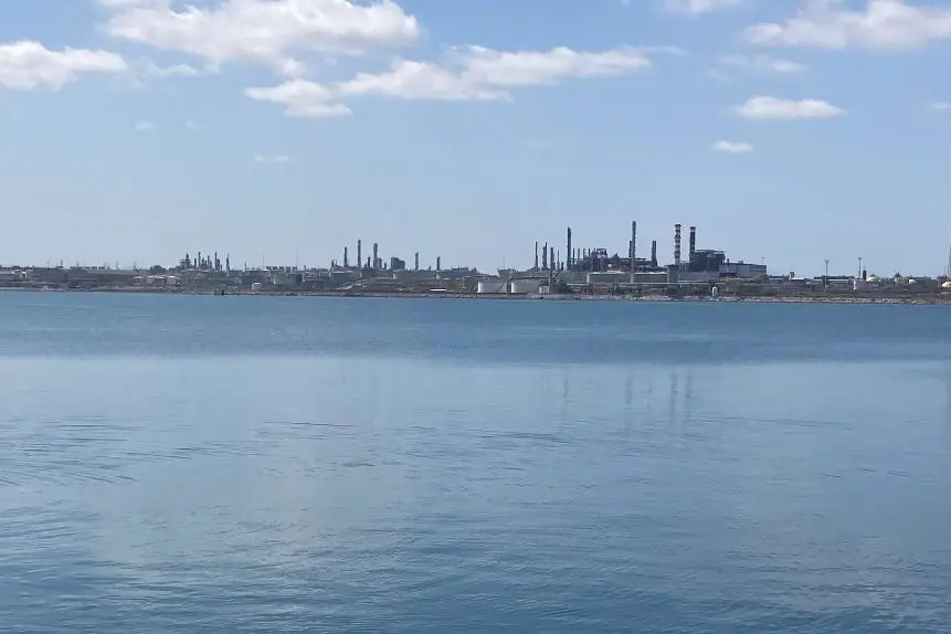 L'area industriale di Porto Torres (L'Unione Sarda - Pala)