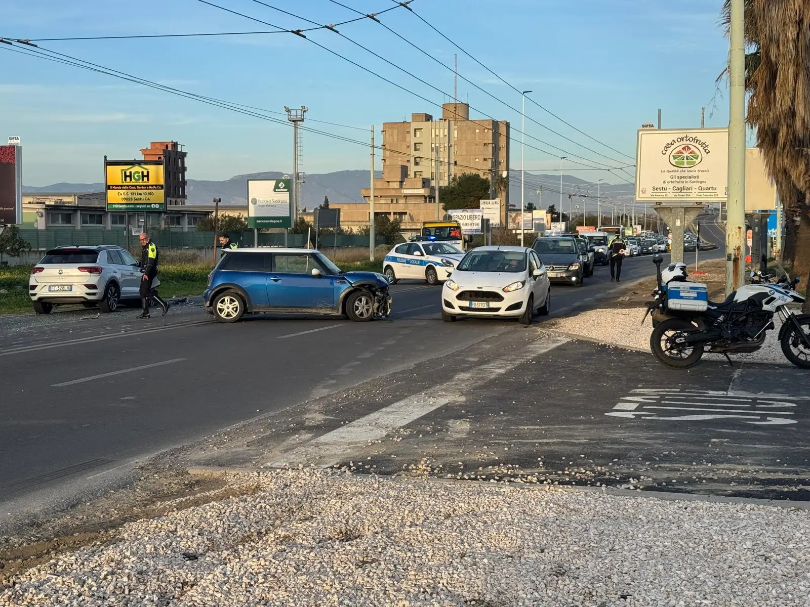 L'incidente in viale Marconi (Foto: Stefano Anedda)