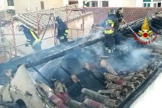 Il tetto distrutto