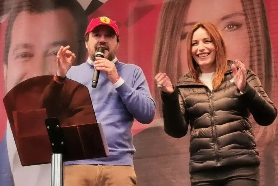 Matteo Salvini e Lucia Borgonzoni (foto da Facebook)