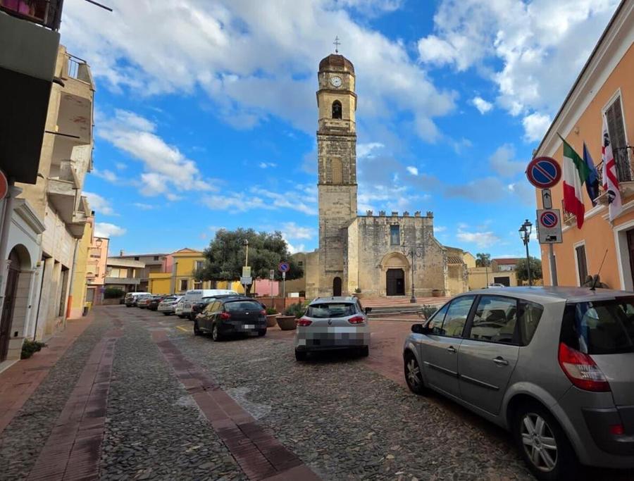«Parcheggio selvaggio in centro storico»