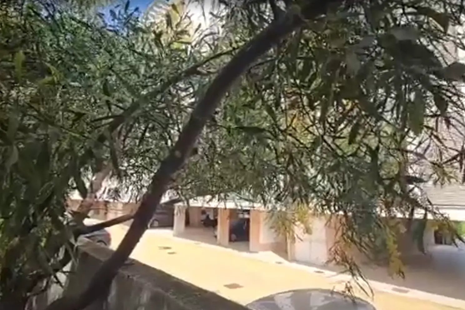 Dramma a Selargius, donna precipita dal terzo piano di una palazzina