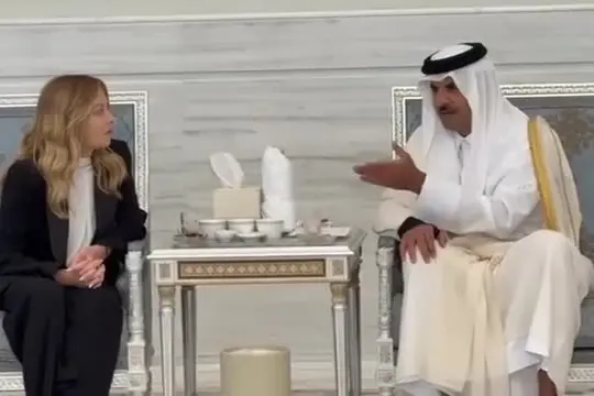 Qatar, Meloni a Doha alla cerimonia condoglianze Emiro Padre Al Thani
