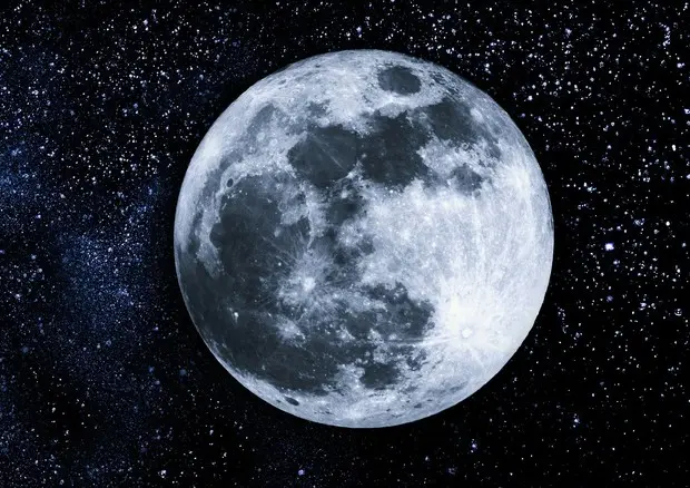La Luna (foto Ansa)