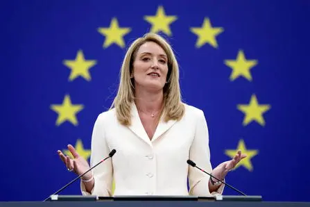 La presidente dell'Europarlamento Roberta Metsola (foto Ansa/Epa)