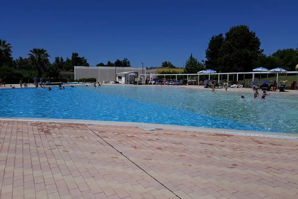 La piscina (foto Sirigu)