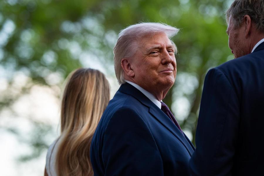 Guerra tra Libano e Israele, Trump annuncia: «Da stasera cessate il fuoco di 10 giorni»