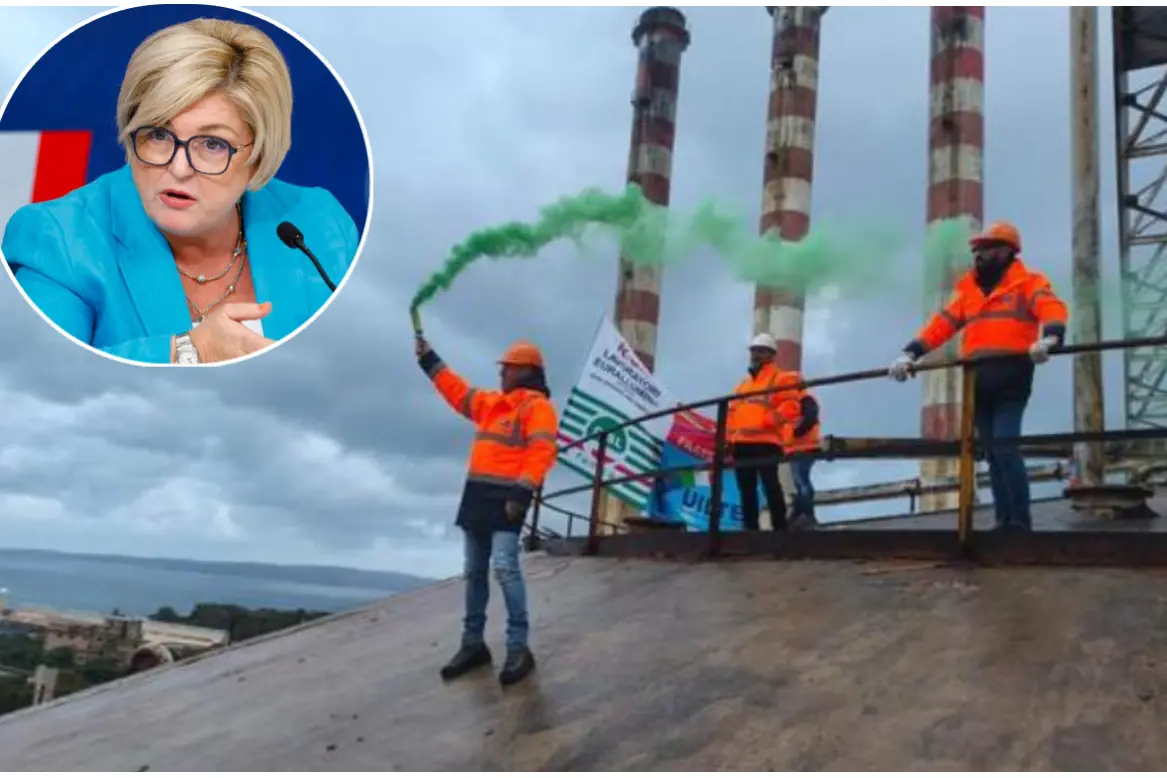 Gli operai in protesta e la ministra Calderone (Archivio e Ansa)