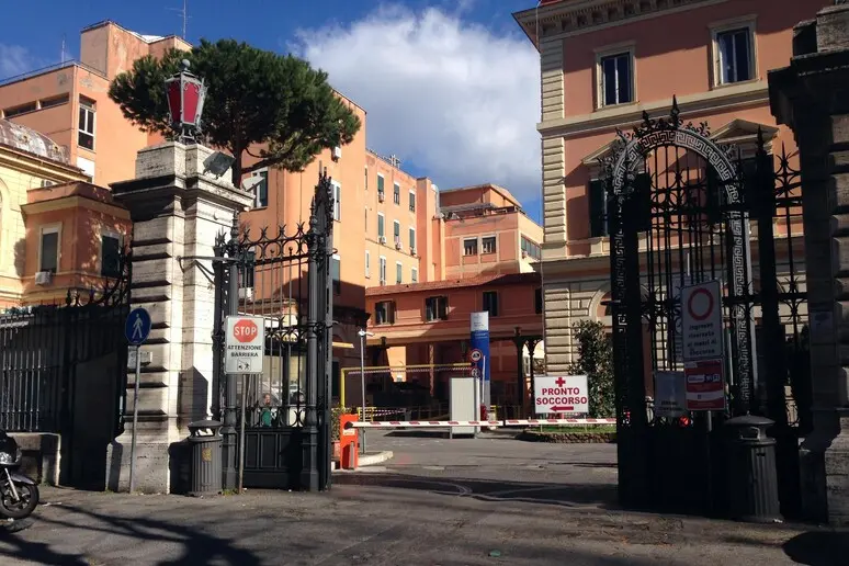 Il Policlinico Umberto I (Ansa)