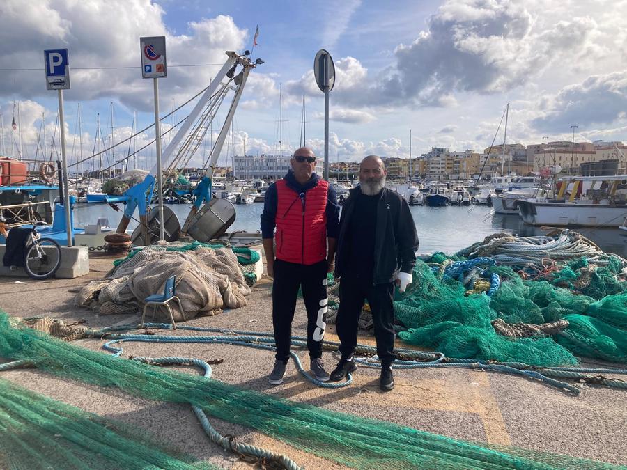 Porto Torres, fermo pesca a strascico. Armatori e pescatori: «Non siamo nemici del mare»