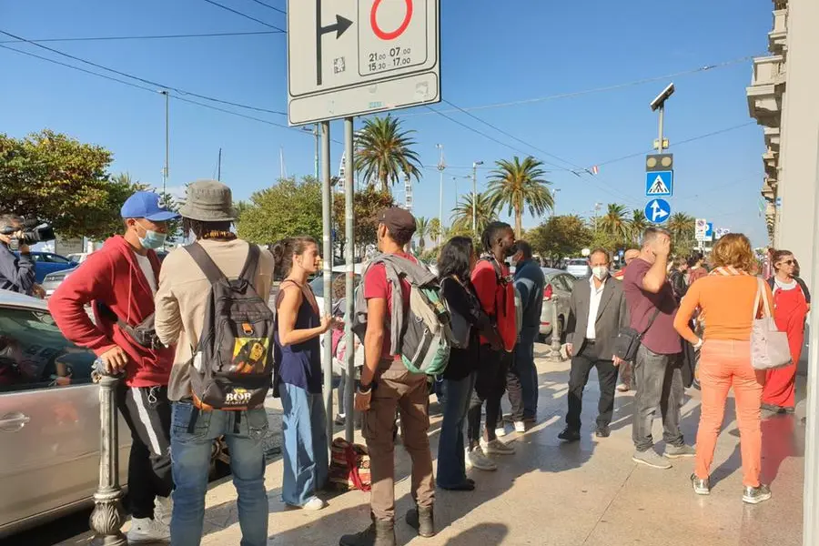 La mobilitazione a Cagliari (foto agenzia Dire)