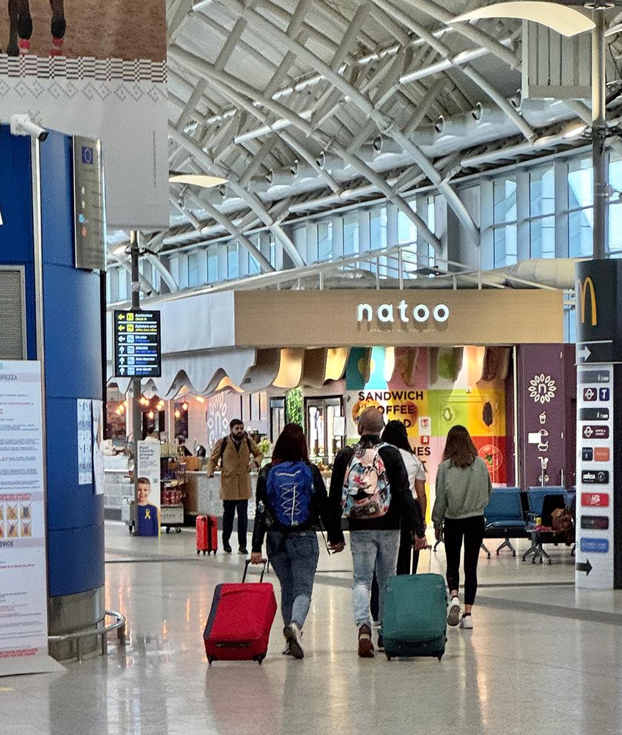 Aeroporti ai privati, esplode lo  scontro: «Atti tenuti nascosti»