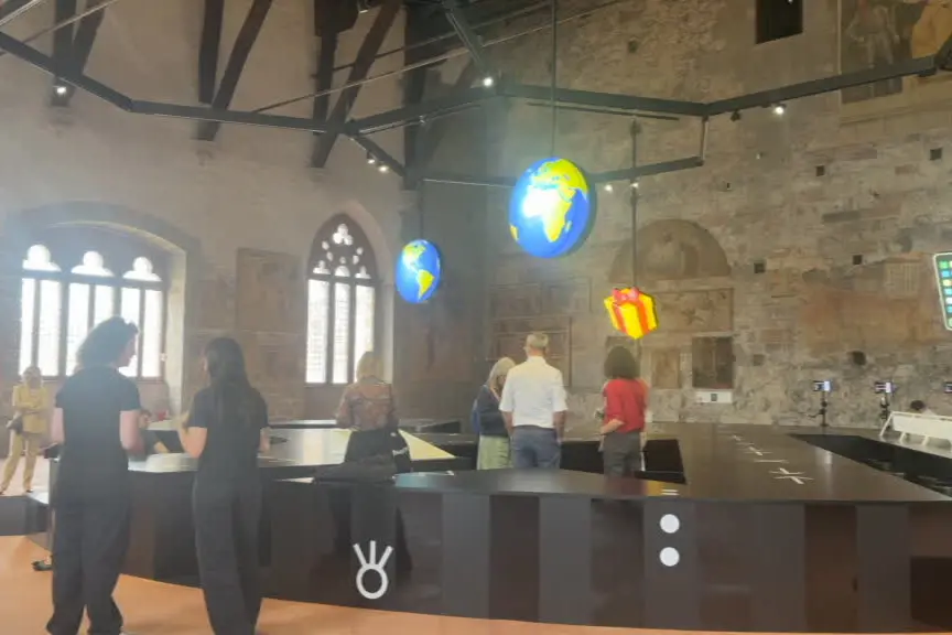 Tabula plena: il progetto GAMeC a Palazzo della Ragione