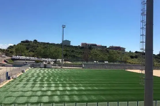 Lavori in corso allo stadio Basilio Canu (foto L'Unione Sarda - Tellini)