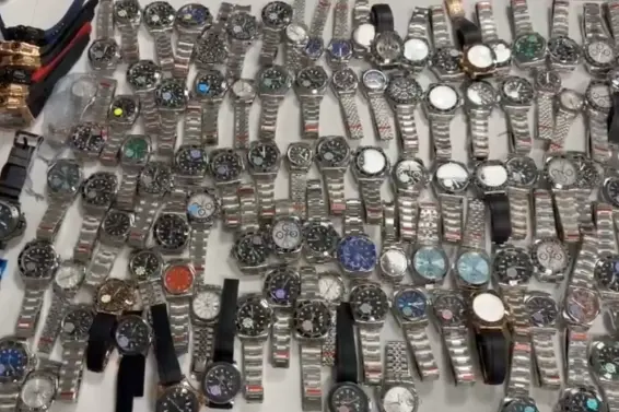Orologi sequestrati a Olbia
