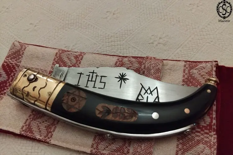 Coltello sardo (foto corporazione sarda coltellinai)