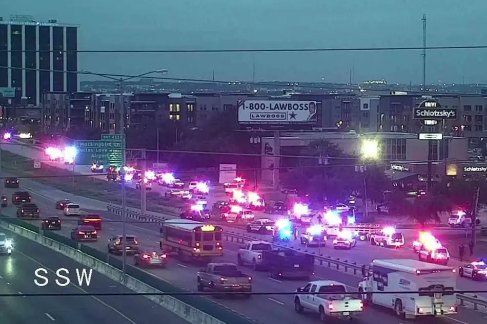 La mobilitazione di mezzi di emergenza a Dallas (foto da X)