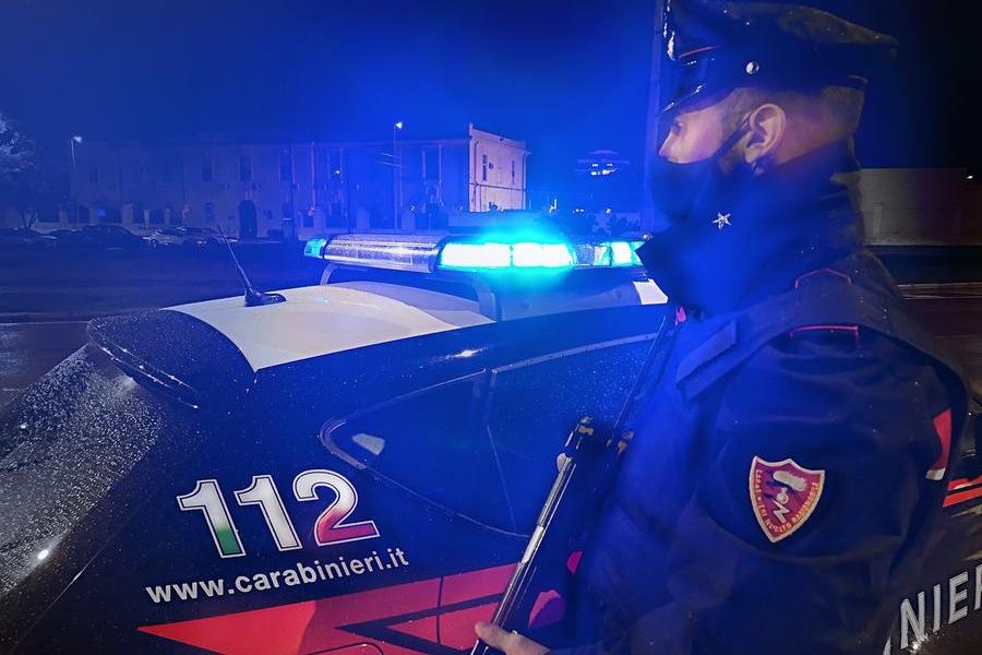 Quartu, in stato di ubriachezza minaccia i carabinieri