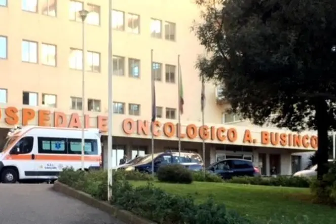 L'ospedale oncologico Businco (foto Ansa)