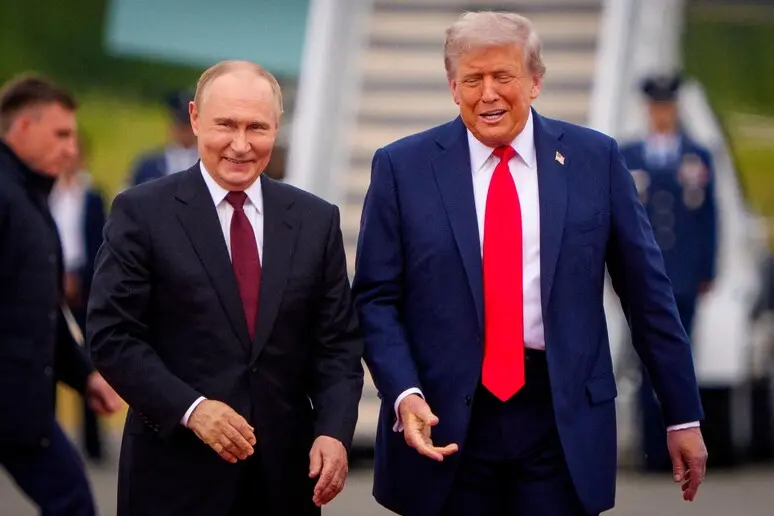 Putin e Trump (foto Ansa)