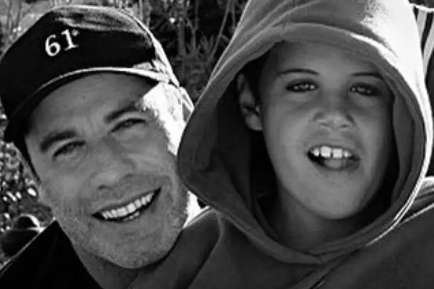 John Travolta e il figlio Jett (foto Instagram)