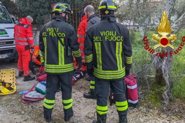 I soccorsi (foto vigili del fuoco)