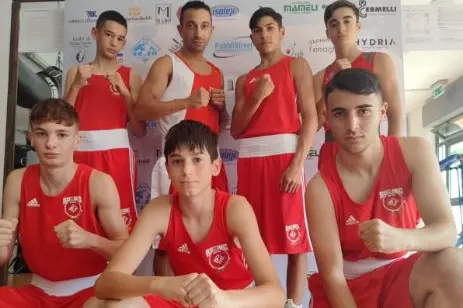 Gli atleti del Se.Sa Boxing (foto concessa)