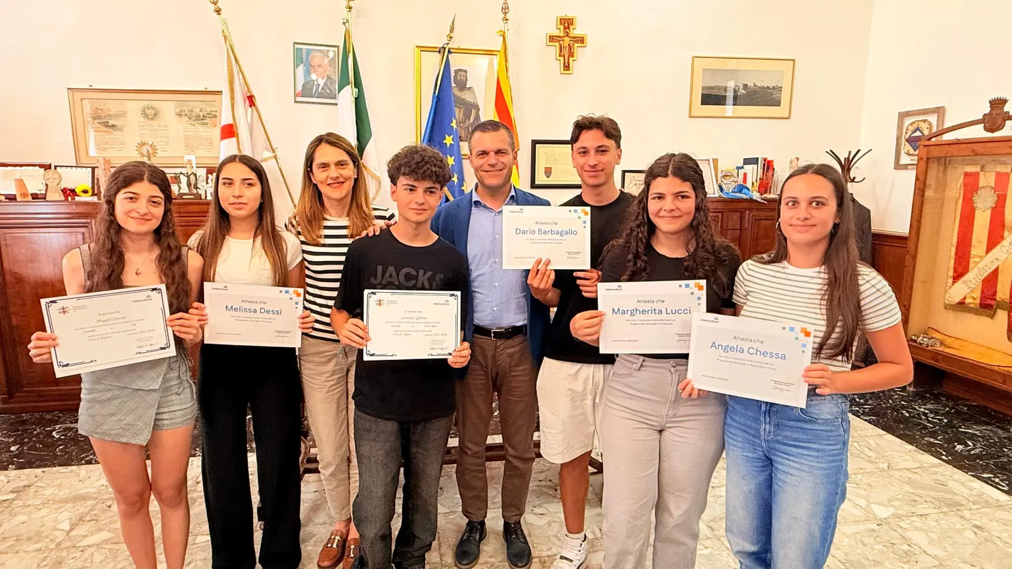 https://immagini.unionesarda.it/version/c:ODlkMjhlNTEtZjZiNi00:NDcxZWRhZTAtOWIyMC00/image.webp?f=16:9