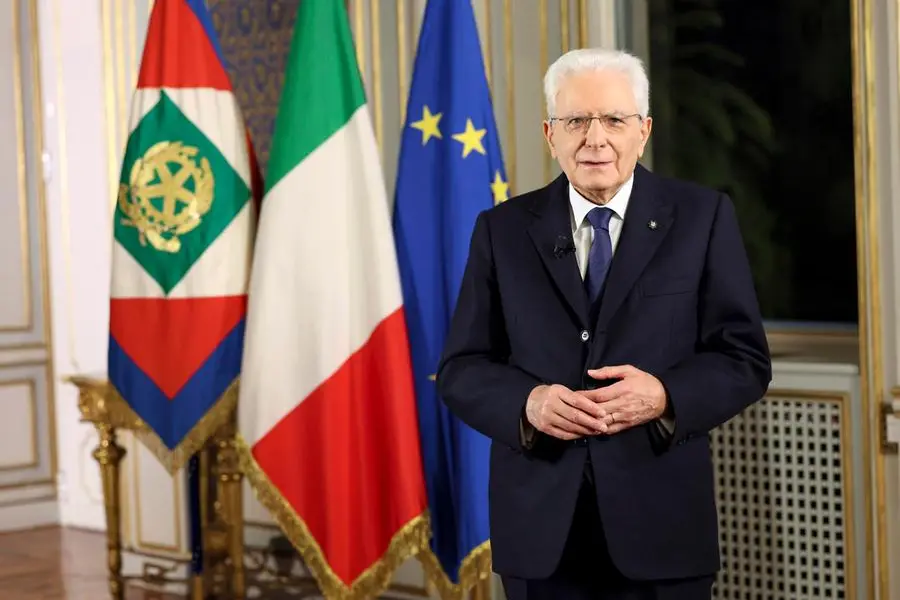Mattarella durante il suo messaggio (Ansa)