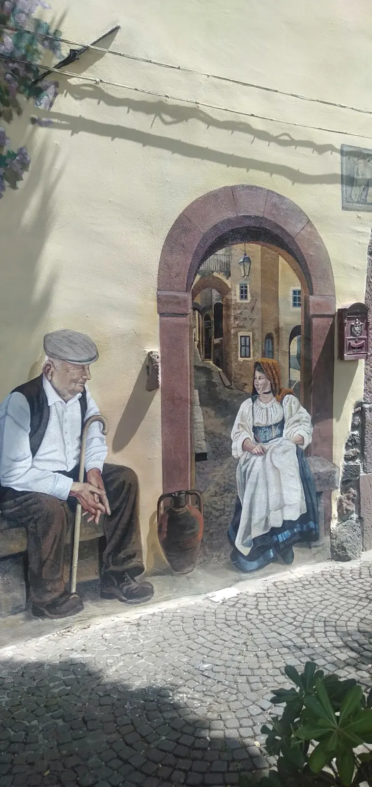 Murale a Tinnura, Oristano (Foto Sergio Loi)