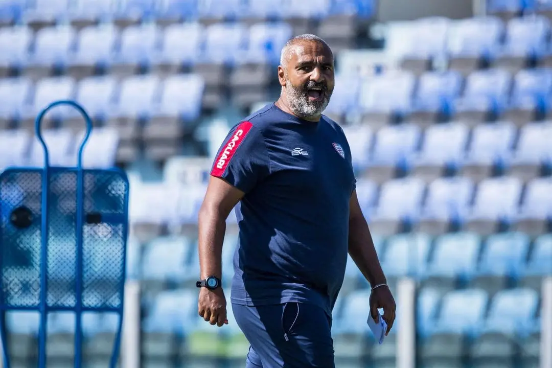 A Cagliari arriva Agudelo, Pereiro ai saluti. Ma Liverani chiama anche Falco (foto @CagliariCalcio)