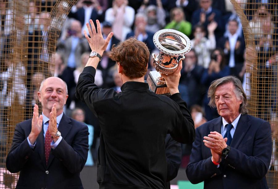 Sinner, prossima fermata Roland Garros