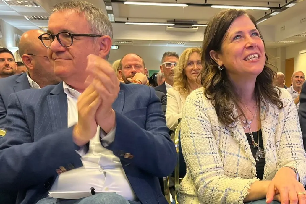 Piero Comandini e Alessandra Todde