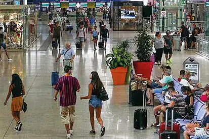 L'aeroporto di Cagliari (L'Unione Sarda)