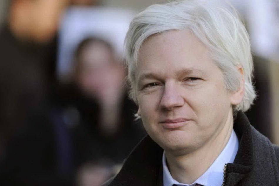 Julian Assange, no all'arresto per violenza sessuale