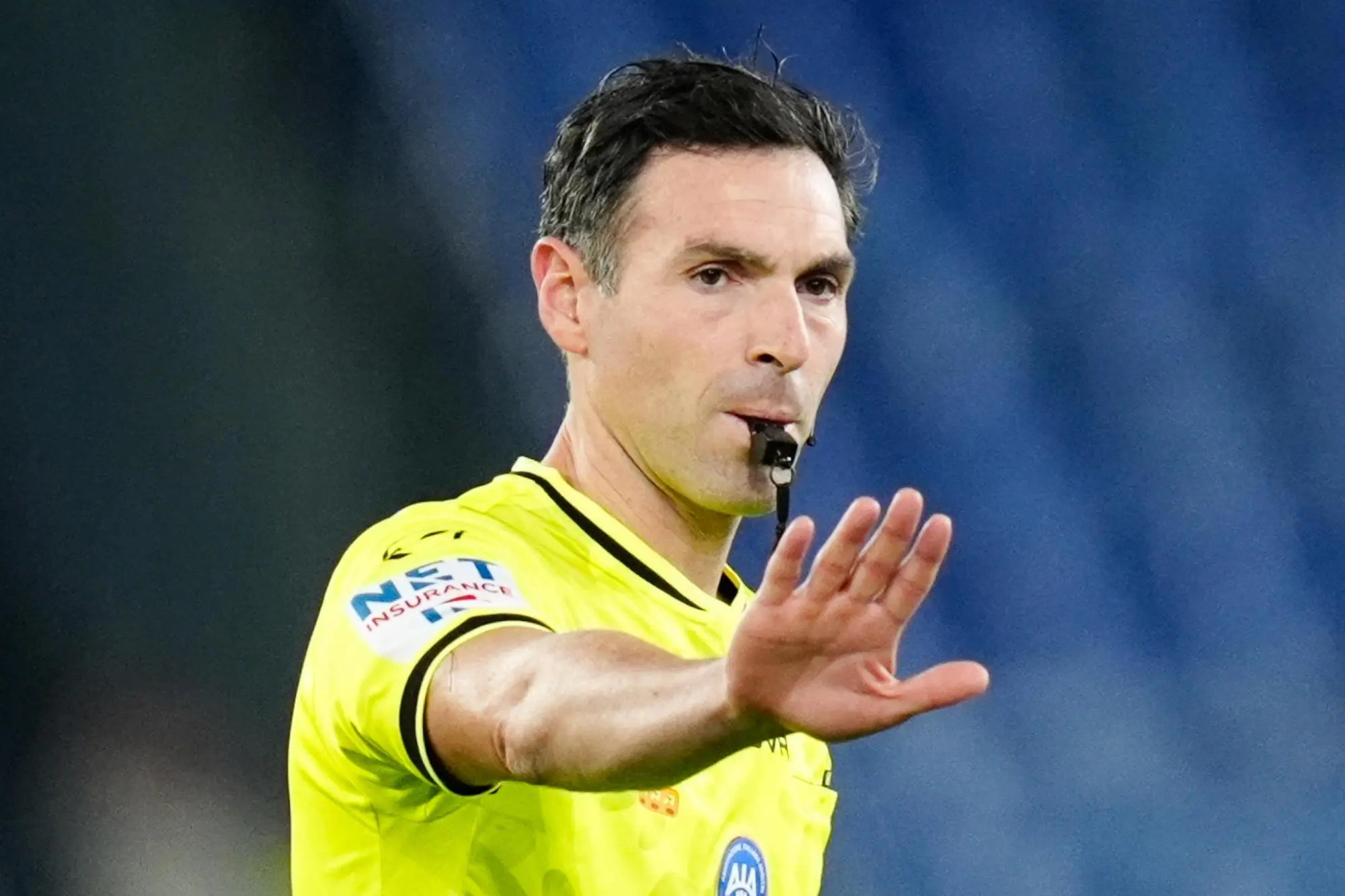 L'arbitro Juan Luca Sacchi (foto Ansa)