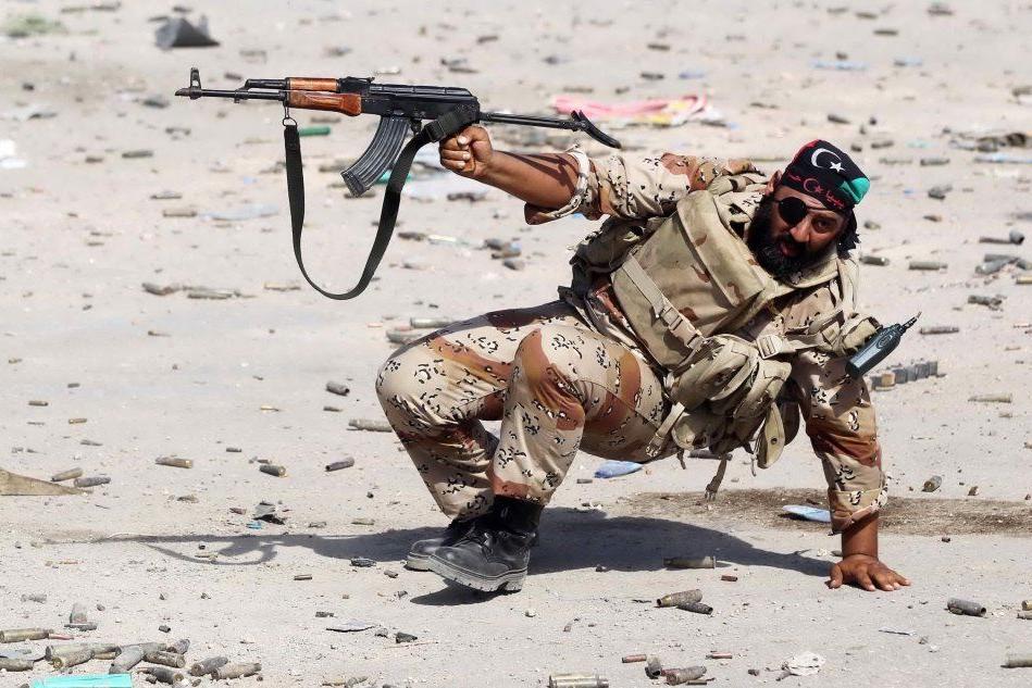 Sirte, offensiva di Haftar e controffensiva delle truppe fedeli ad Al Serraj