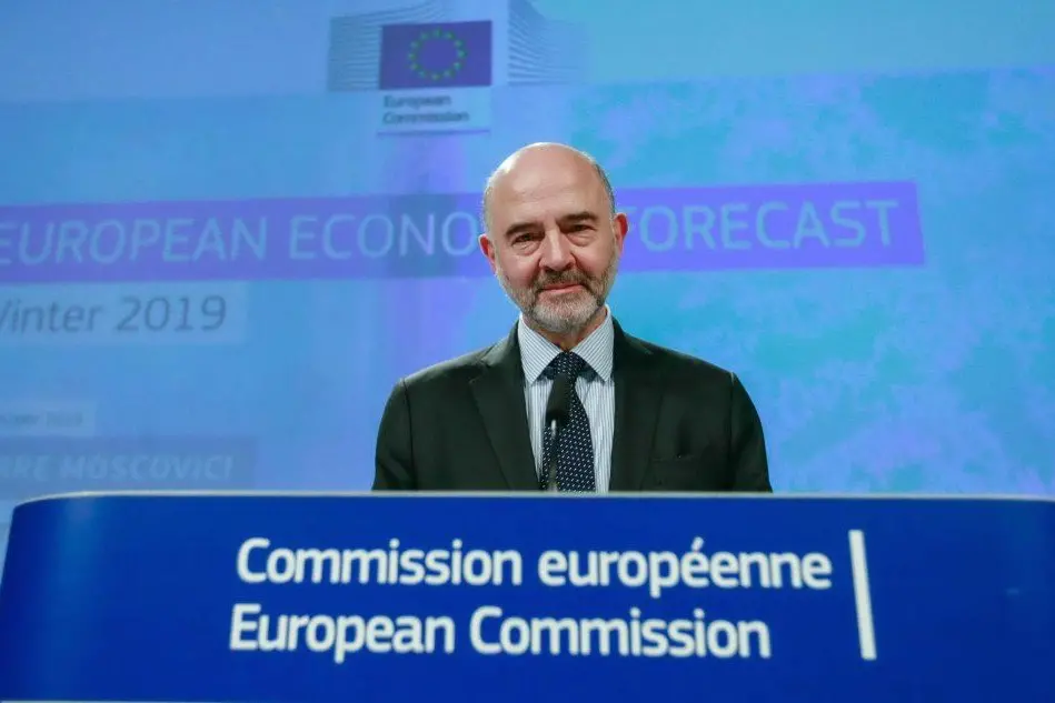 Pierre Moscovici, commissario agli Affari economici e finanziari (Ansa)