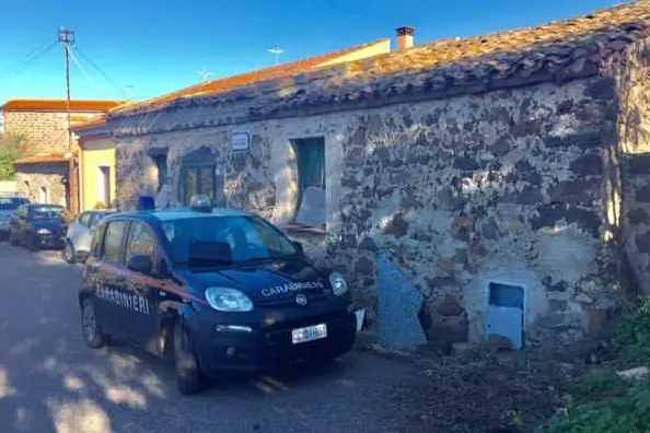 Un Radiomobile dei carabinieri (foto L'Unione Sarda - Sanna)