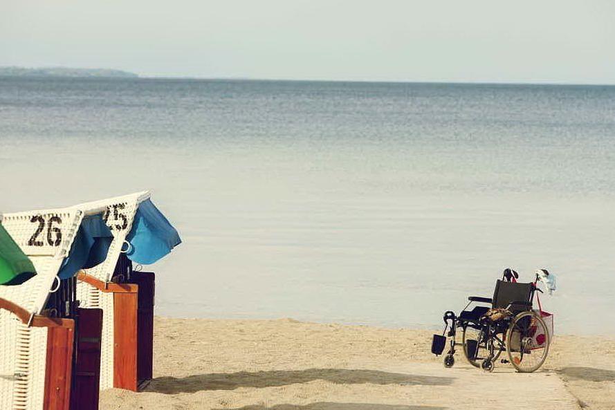 Arrivano le passerelle per disabili, più accessibile la spiaggia delle Saline