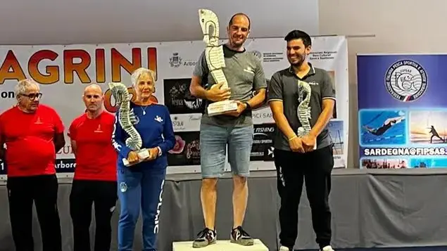 https://immagini.unionesarda.it/version/c:OGJkOTI4MmEtYjQ1Mi00:N2FmNzM0NzUtNGIwZi00/image.webp?f=16:9