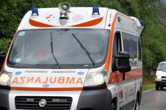 Un'ambulanza