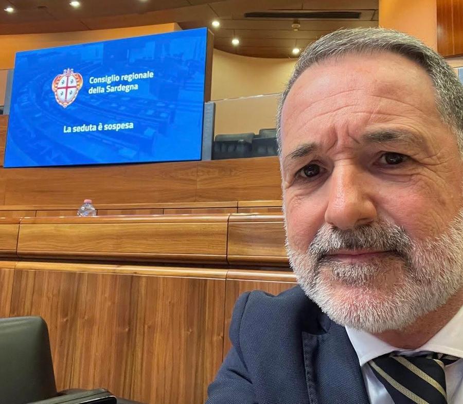 Uras e il commissariamento, Emanuele Cera: «La Regione intervenga»