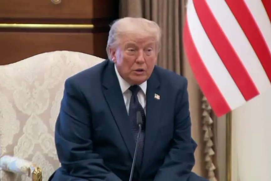 NATO, Trump: valutiamo di vendere gli F35 alla Turchia