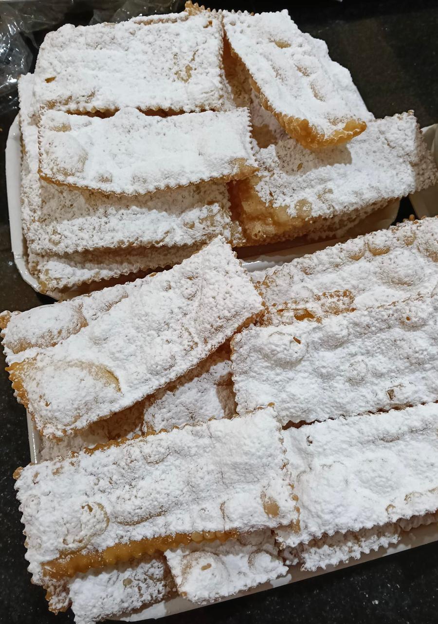 Le meraviglie, uno dei dolci più famosi del Carnevale sardo